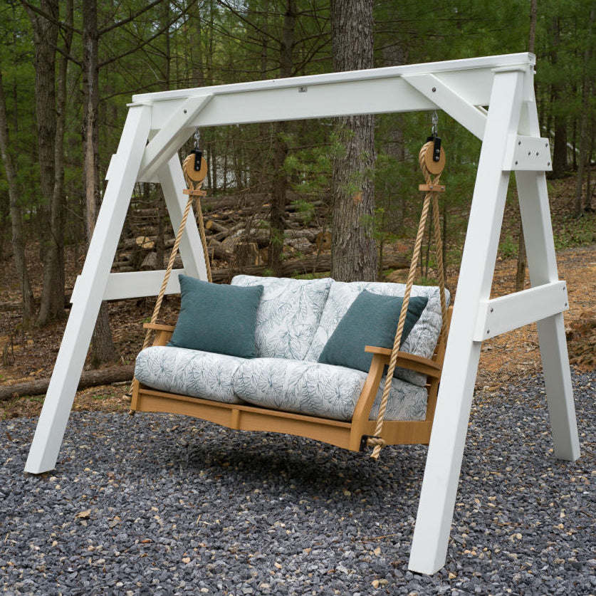 Berlin Gardens Classic Terrace Loveseat Swing