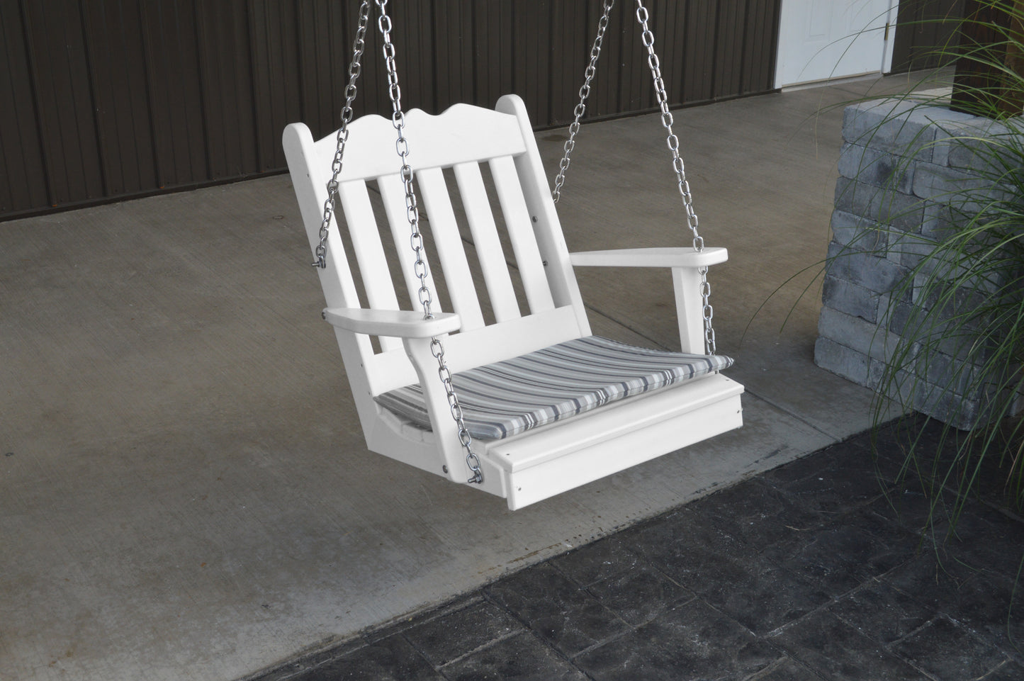 Royal English Poly Chair Swing