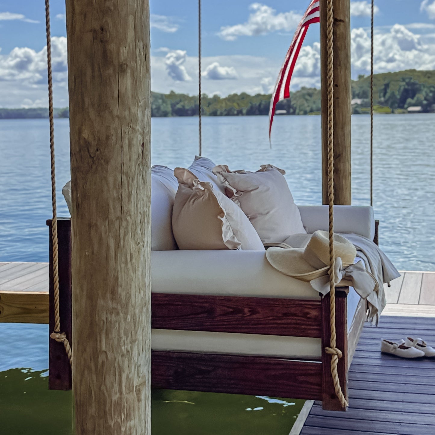 Rowan Swing Bed