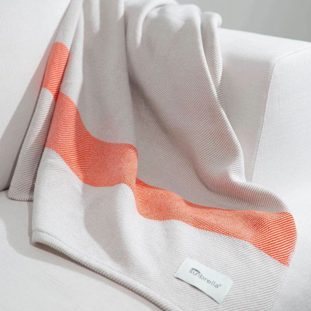 Sunbrella_HeirloomIndoorOutdoorThrow2