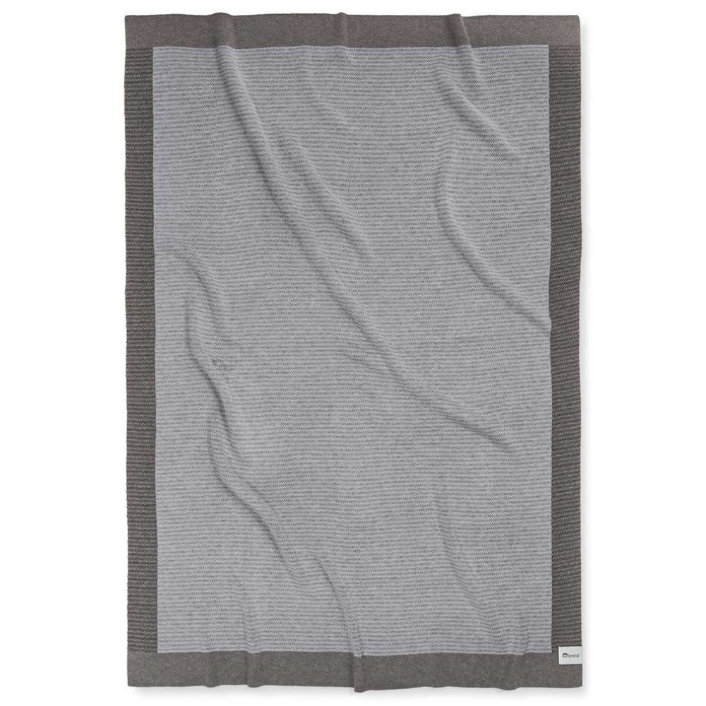 Sunbrella_SignatureThrow-TerraceEdgeFog