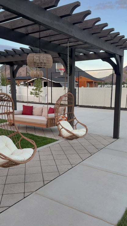 Poly Winslow Swing Bed by PorchCraft