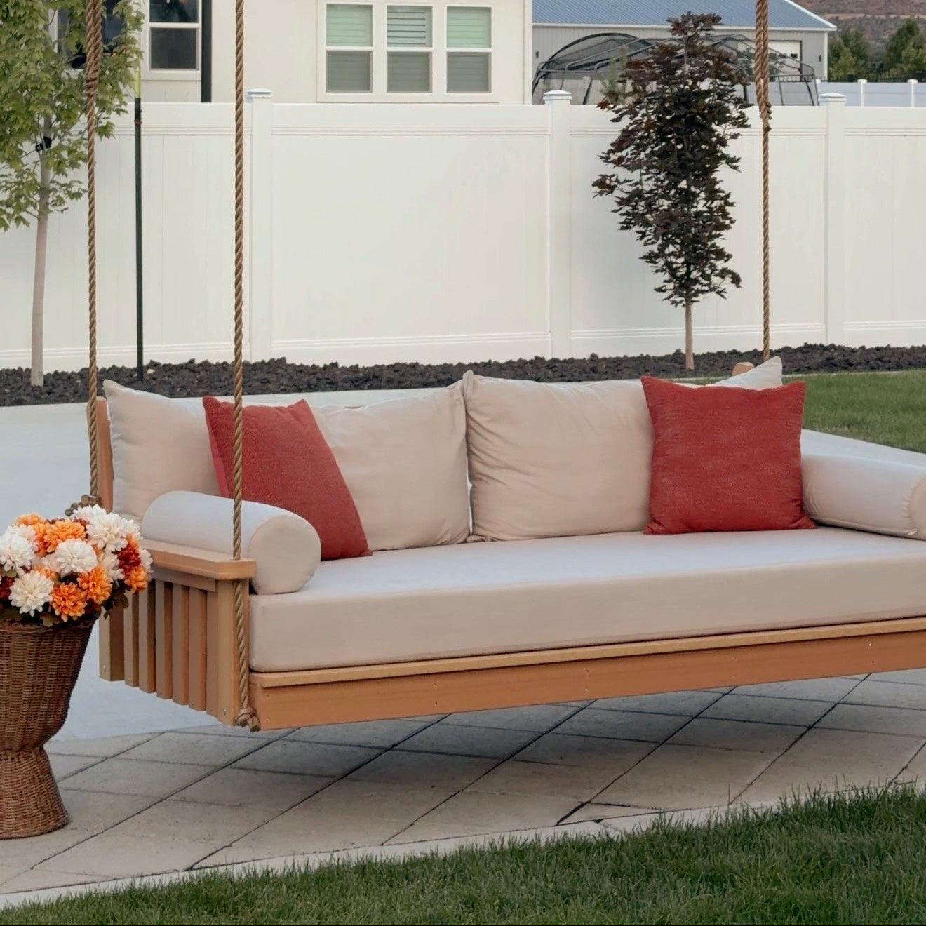 Poly Winslow Swing Bed by PorchCraft